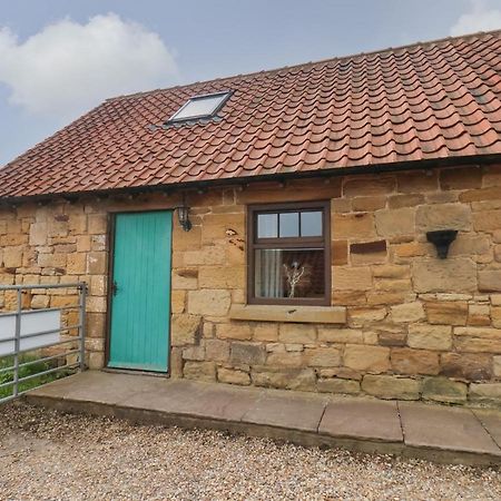 Cow Byre Cottage Γουίτμπι Εξωτερικό φωτογραφία